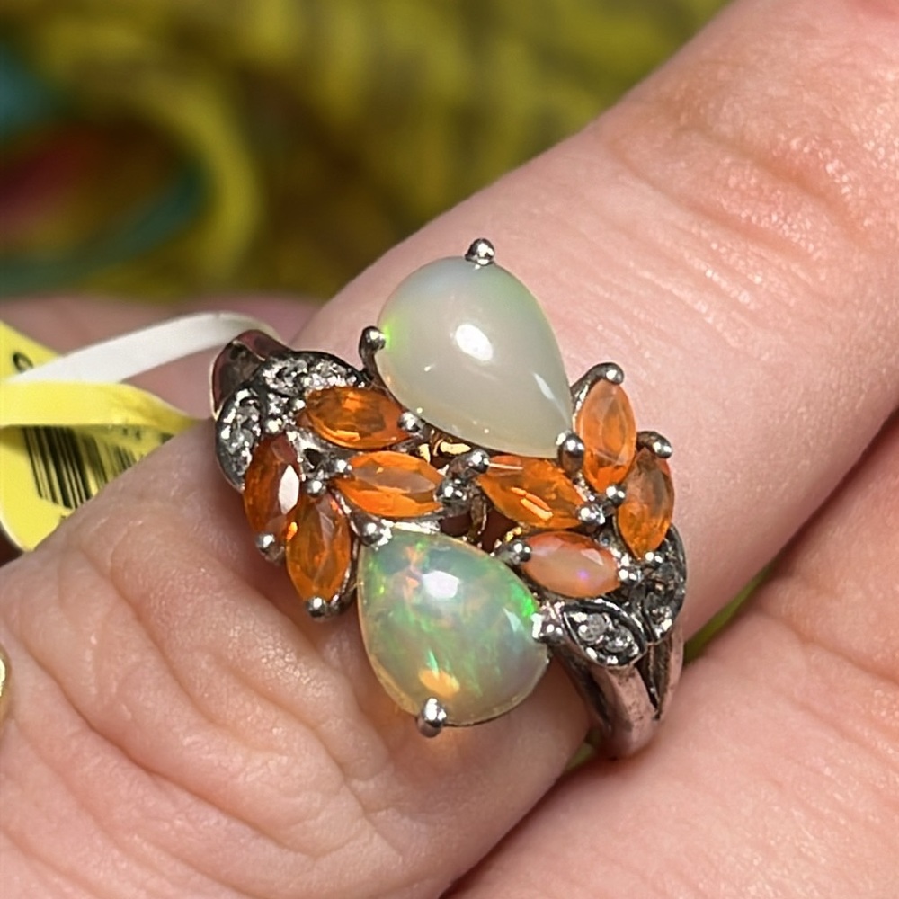 Sterling silver opal ring - Picture 8 of 9